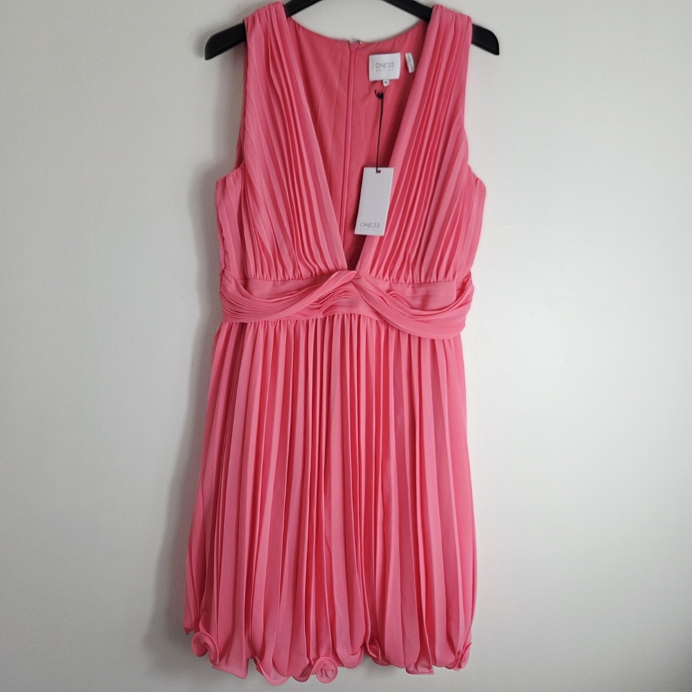 One33 Social Pleated Deep V Knot Sleeveless A-Line Flowy Swing Mini Dress - Picture 2 of 7